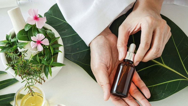 CBD Oil for Skin Care: Does Cannabis Help? (And Good Products to Use)